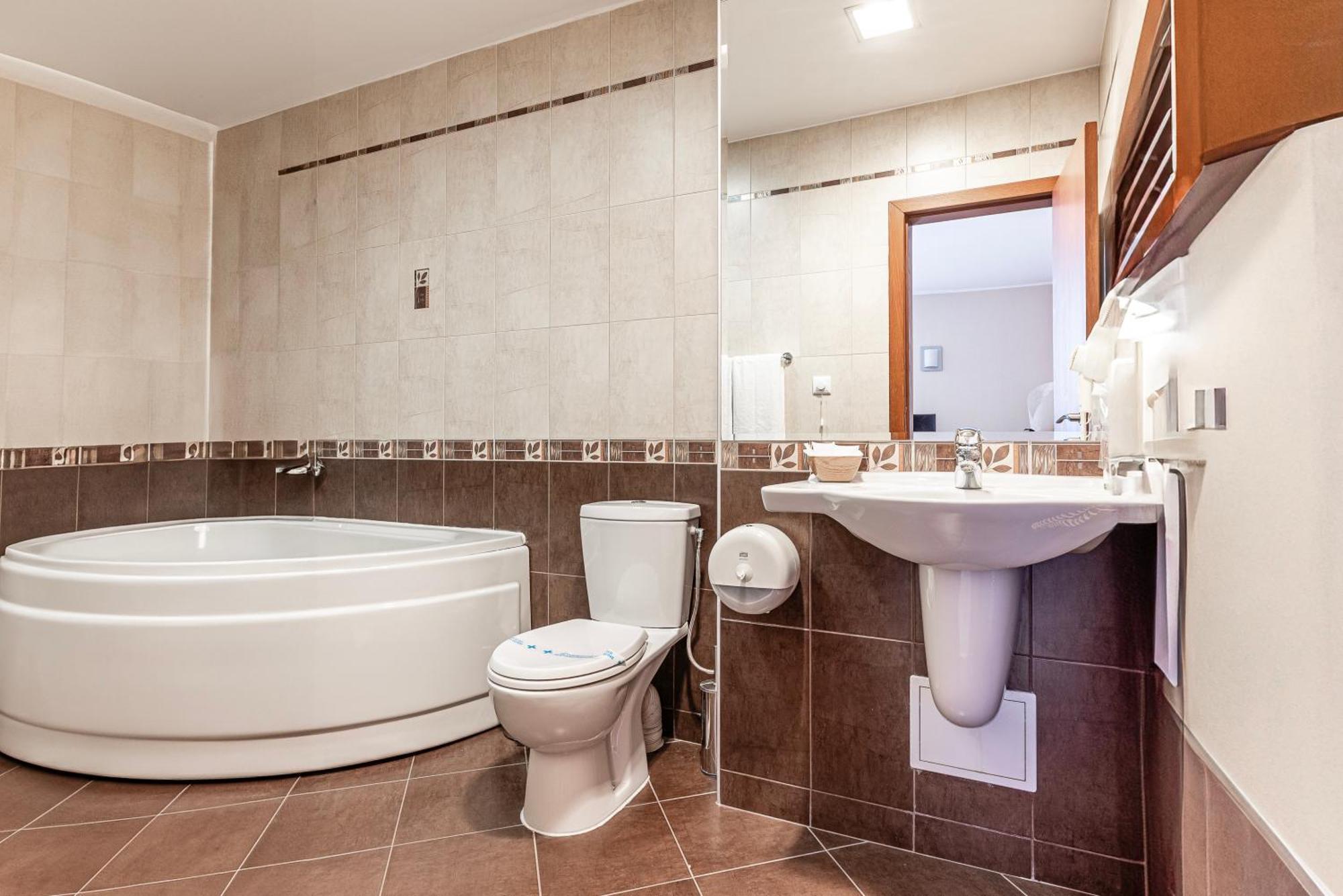 Hotel Noris Plovdiv Kültér fotó
