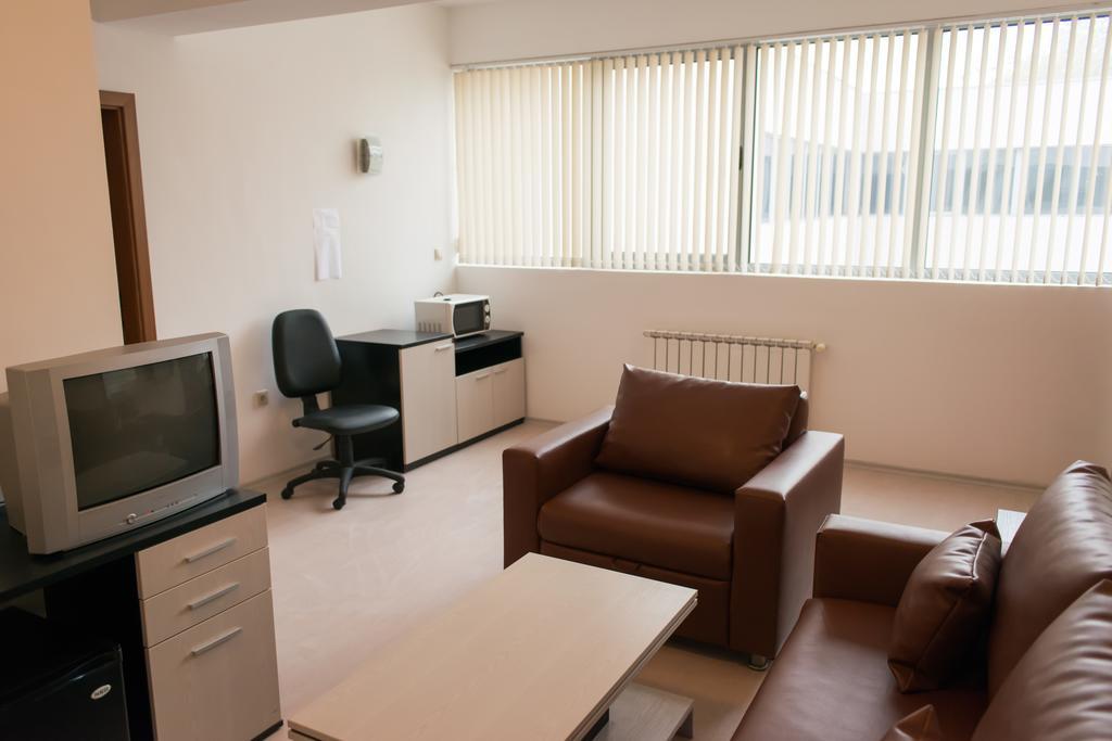 Hotel Noris Plovdiv Szoba fotó